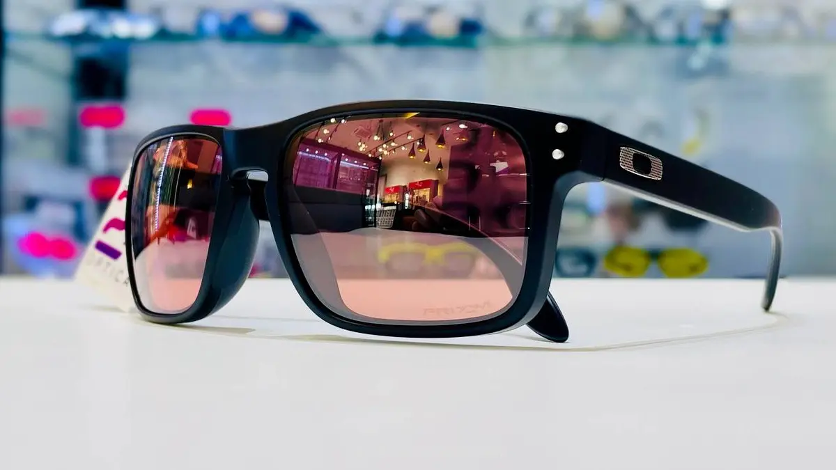عینک آفتابی اوکلی Oakley Holbrook Prizm Driving