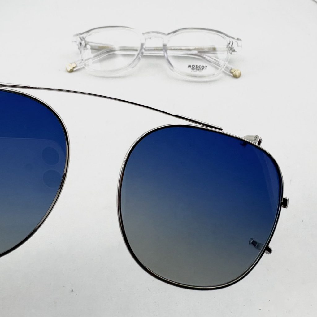 عینک طبی آفتابی موسکات