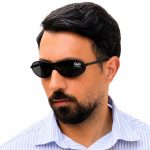 عینک آفتابی وینتیج دولچه گابانا مدل 2015 روی صورت یک آقا