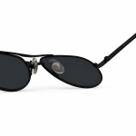 عینک آفتابی وینتیج مایکل کورس (Michael Kors) مدل MK703 از نمای نزدیک به اتصالات
