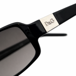 عینک آفتابی وینتیج Dolce & Gabbana 487-2202 از نمای نزدیک به اتصالات