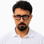 عینک طبی Jean Philippe Joly هاوانا مشکی مدل VO65203 روی صورت یک آقا