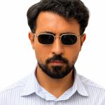 عینک آفتابی وینتیج دولچه گابانا مدل 317 روی صورت یک آقا